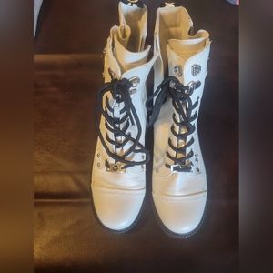 Womens white combat boots size 8